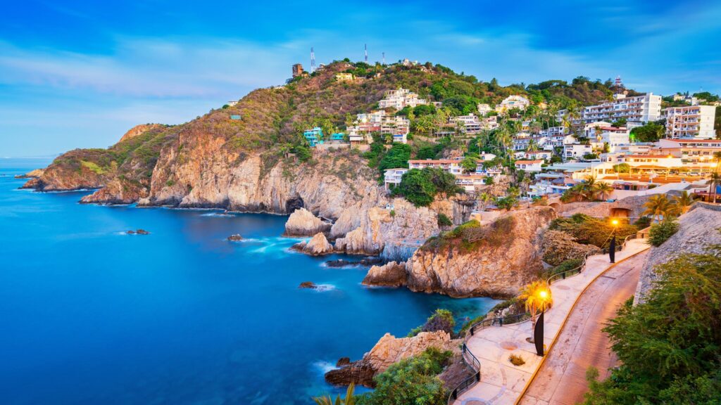 The Perfect Vacation In The Exotic Acapulco 